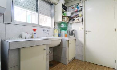 Casa 3 amb + departamento 2 amb  - Villa Ballester