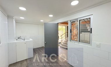 Oficina en Venta en Av las Torres 6297