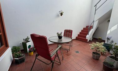 VENTA CASA 5 AMB CON PATIO Y TERRAZA LANUS ESTE