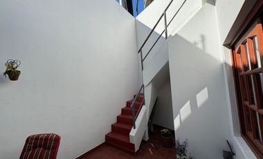 VENTA CASA 5 AMB CON PATIO Y TERRAZA LANUS ESTE