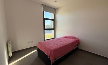 ALQUILER CASA SAN RAMÓN PILAR DEL ESTE 4 AMB