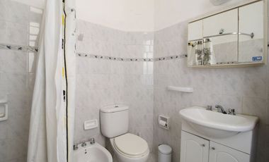 VENTA - PH - 2 AMBIENTES - COLEGIALES
