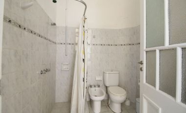 VENTA - PH - 2 AMBIENTES - COLEGIALES