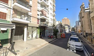 COCHERA EN VENTA ZONA CENTRO / MARTIN