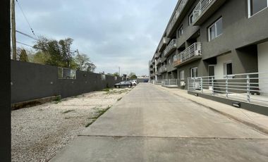 VENTA COCHERA COMPLEJO SOLARES MORENO