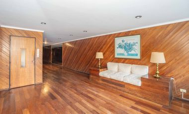 Dpto 4 amb  c/cochera en venta en Vicente Lopez