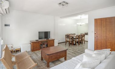 Dpto 4 amb  c/cochera en venta en Vicente Lopez