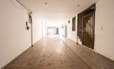 COCHERA EN VENTA A MTS DE AVENIDA FACUNDO ZUVIRÍA