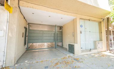 COCHERA EN VENTA A MTS DE AVENIDA FACUNDO ZUVIRÍA
