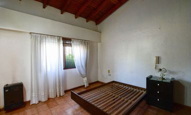 CASA EN VENTA EN LA PLATA