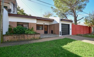 CASA EN VENTA EN LA PLATA