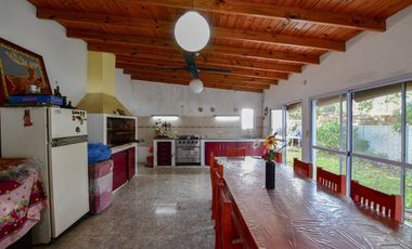 CASA EN VENTA EN LA PLATA