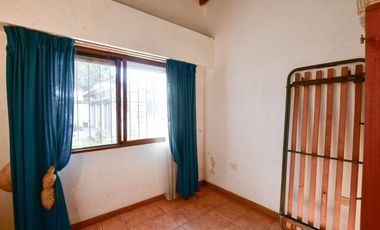 CASA EN VENTA EN LA PLATA
