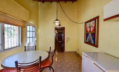 CASA EN VENTA EN LA PLATA