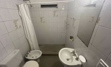 VENTA CASA 3 AMB + DEPTO + LOCAL ¡APTO CREDITO!