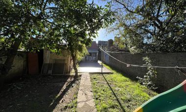 VENTA CASA 4 AMBIENTES BERNAL OESTE