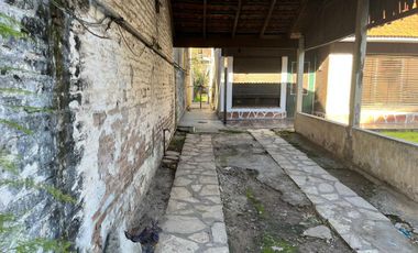 VENTA CASA 4 AMBIENTES BERNAL OESTE
