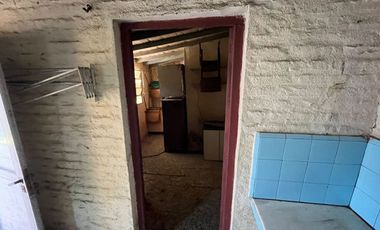 VENTA CASA 4 AMBIENTES BERNAL OESTE