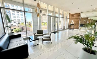 SE VENDE AMARRAS CENTER TORRE I PISO 6 1DOR/COCHER