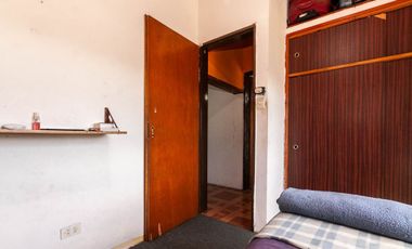 En venta casa de 5 ambientes en Luis Guillon