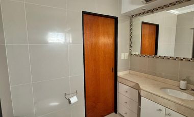 VENTA PH 4 AMBIENTES EN VILLA BONICH.LUMINOSO