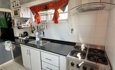 VENTA PH 4 AMBIENTES EN VILLA BONICH.LUMINOSO