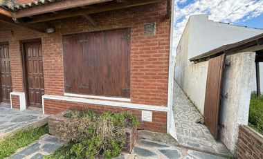 Venta 2 duplex + 2 dptos en block, Santa Clara