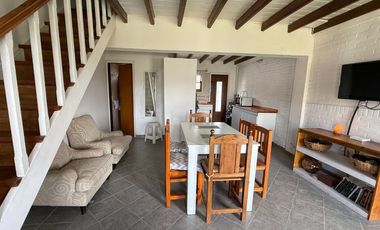 Venta 2 duplex + 2 dptos en block, Santa Clara