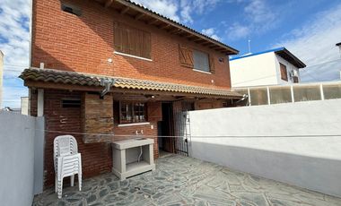 Venta 2 duplex + 2 dptos en block, Santa Clara