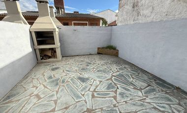 Venta 2 duplex + 2 dptos en block, Santa Clara
