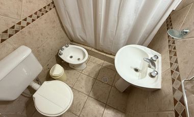 Venta 2 duplex + 2 dptos en block, Santa Clara