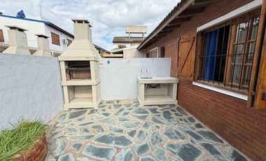 Venta 2 duplex + 2 dptos en block, Santa Clara
