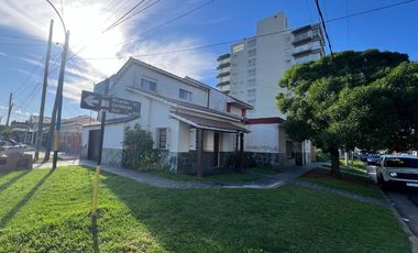 VENTA CASA CHALET GRAN ESQUINA 208 M2 A 1 DEL MAR