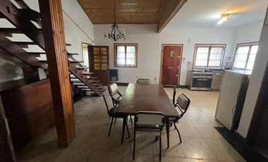 VENTA CASA CHALET GRAN ESQUINA 208 M2 A 1 DEL MAR