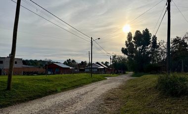 Venta casa a reciclar zona Alfar con gran parque