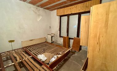 Venta casa a reciclar zona Alfar con gran parque