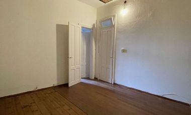 ALQUILER CASA 3 AMB CON JARDIN EN MARTINEZ