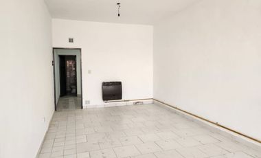 VENTA LOCAL COMERCIAL SAN MARTIN CASI GODOY, NQN.