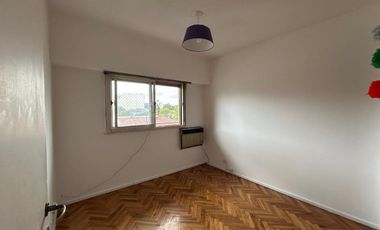 DEPARTAMENTO 2 AMBIENTES BALCON  FLORES ALQUILER