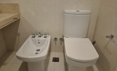 Departamento de 3 ambientes en alquiler sin muebles piso alto luminoso
