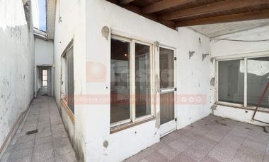 Casa en venta en Lanus Este