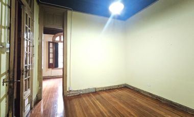 VENTA PH 3 ambientes con patio en Flores