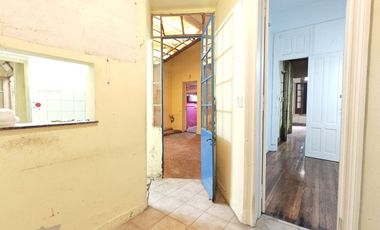 VENTA PH 3 ambientes con patio en Flores