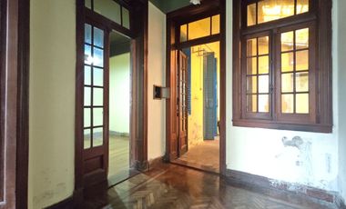 VENTA PH 3 ambientes con patio en Flores
