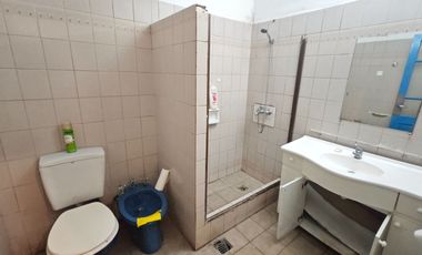 VENTA PH 3 ambientes con patio en Flores