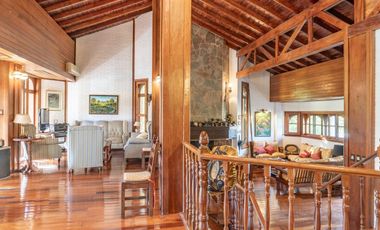 Venta Casa Club Campos de Golf Las Praderas Lujan