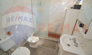 Casa moderna en Praderas. 3 Dormitorios y pileta.