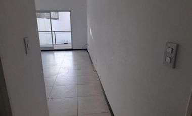 Monoambiente apto vivienda y profesional bolivar 155