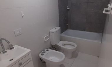 Monoambiente apto vivienda y profesional bolivar 155