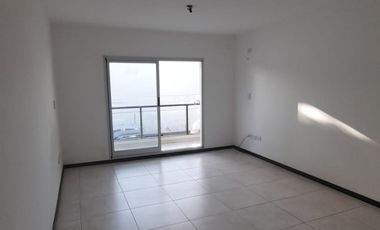 Monoambiente apto vivienda y profesional bolivar 155